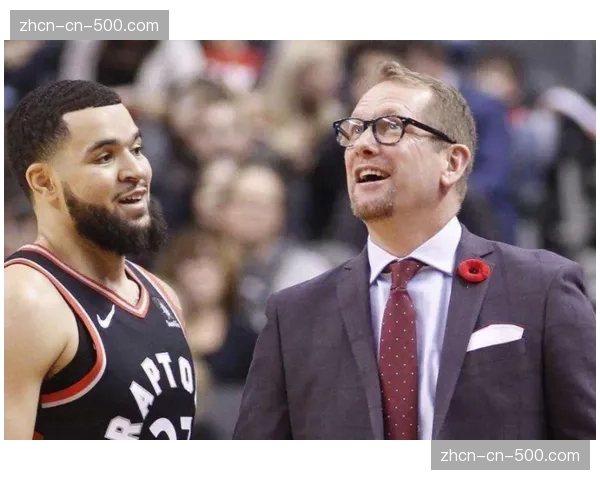 亚特兰大梦想队与后卫阿丽莎·格雷达成一份多年续约合同