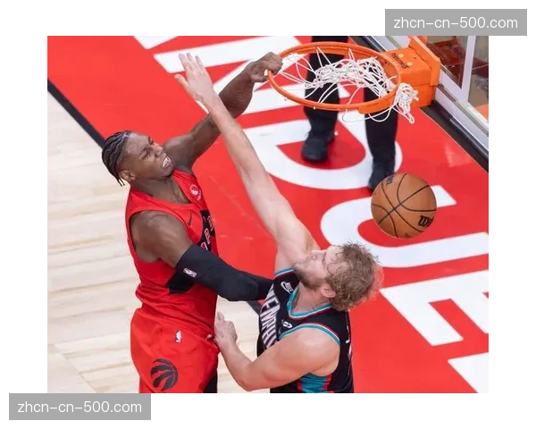 赛前投篮训练观察：猛龙队重点演练了底线发球快速推进战术